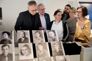 Foto v.l.n.r.: Andreas Stoch, Matthias Katsch, Jenny Haas (AgR Offenburg), Marcel Herp, Julia Letsche, Katarina Anker